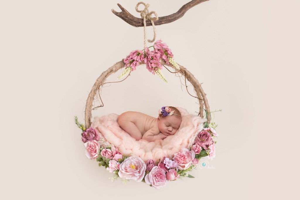 kiedy zrobić sesje noworodkową