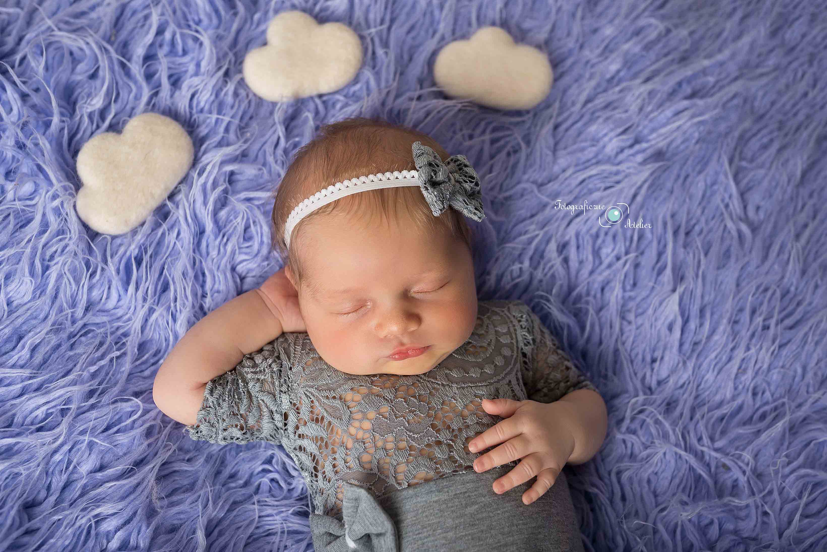 fotografia noworodkowa Poznań chmurki