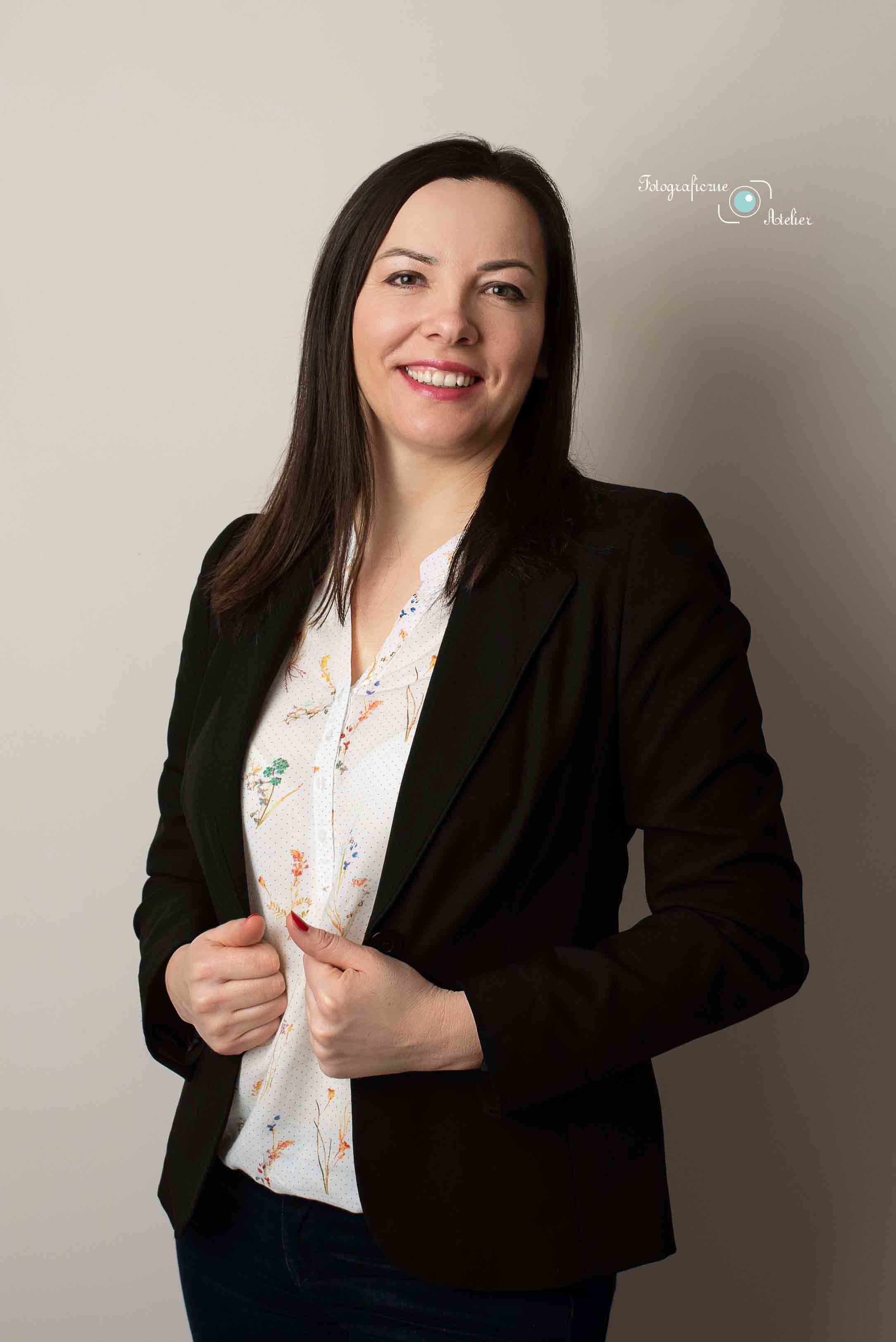 kobieca sesja biznesowa