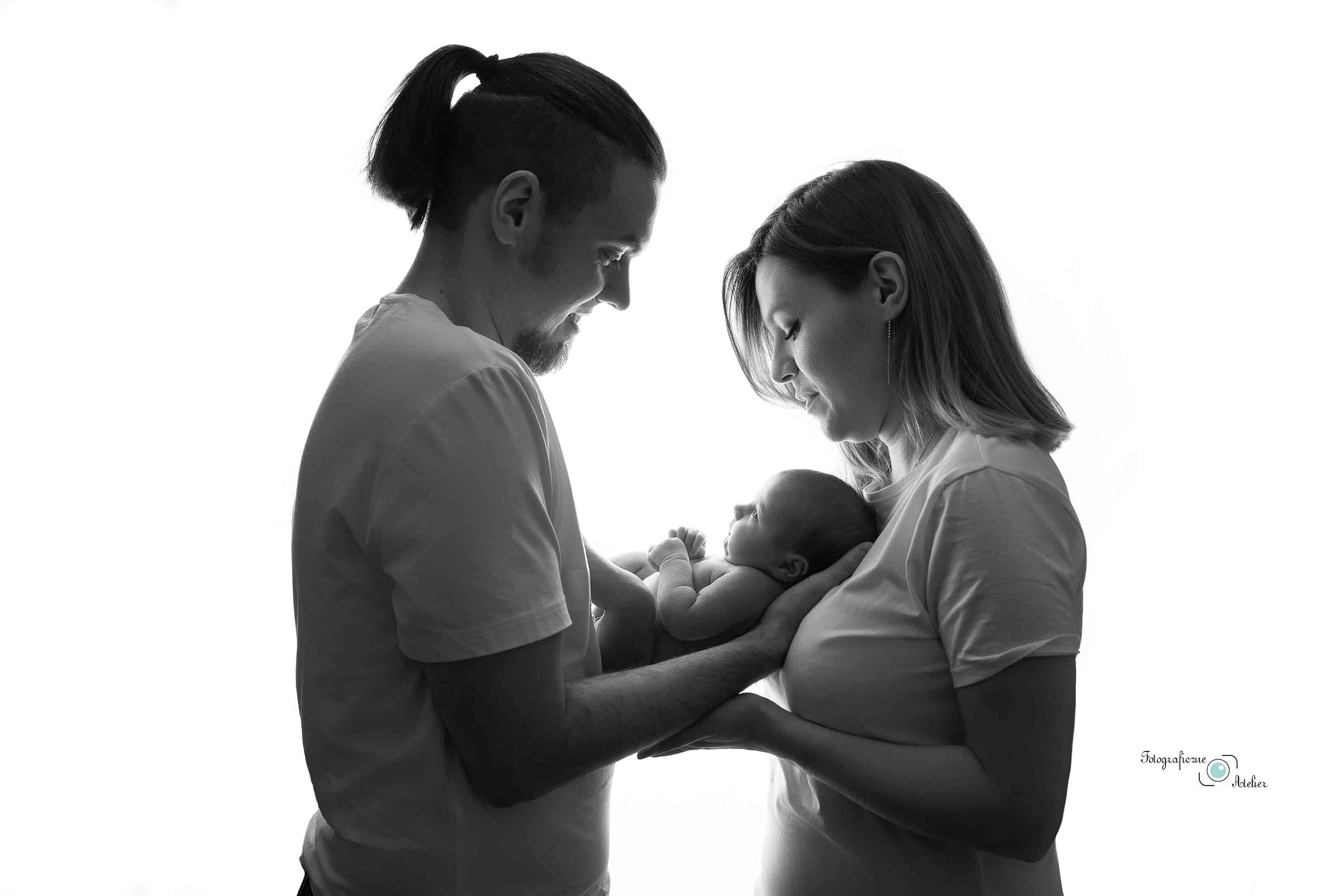 fotografia noworodkowa z rodzicami poznań