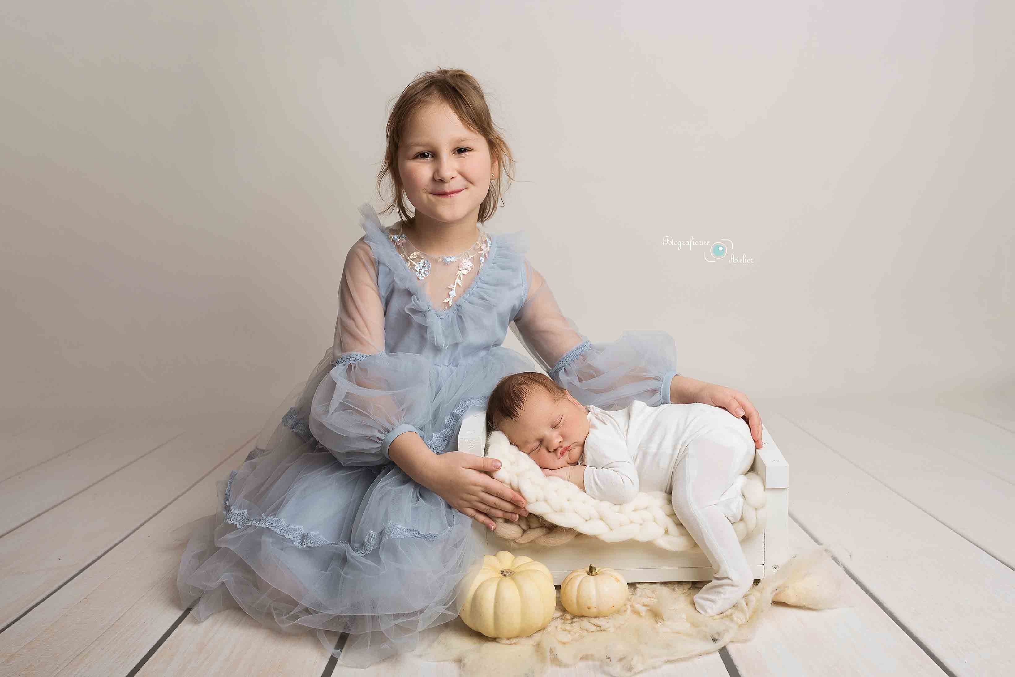 sesja noworodkowa z siostrą poznań