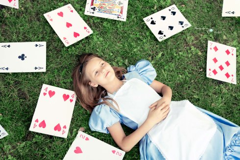 sesja fotograficzna alicja w krainie czarów