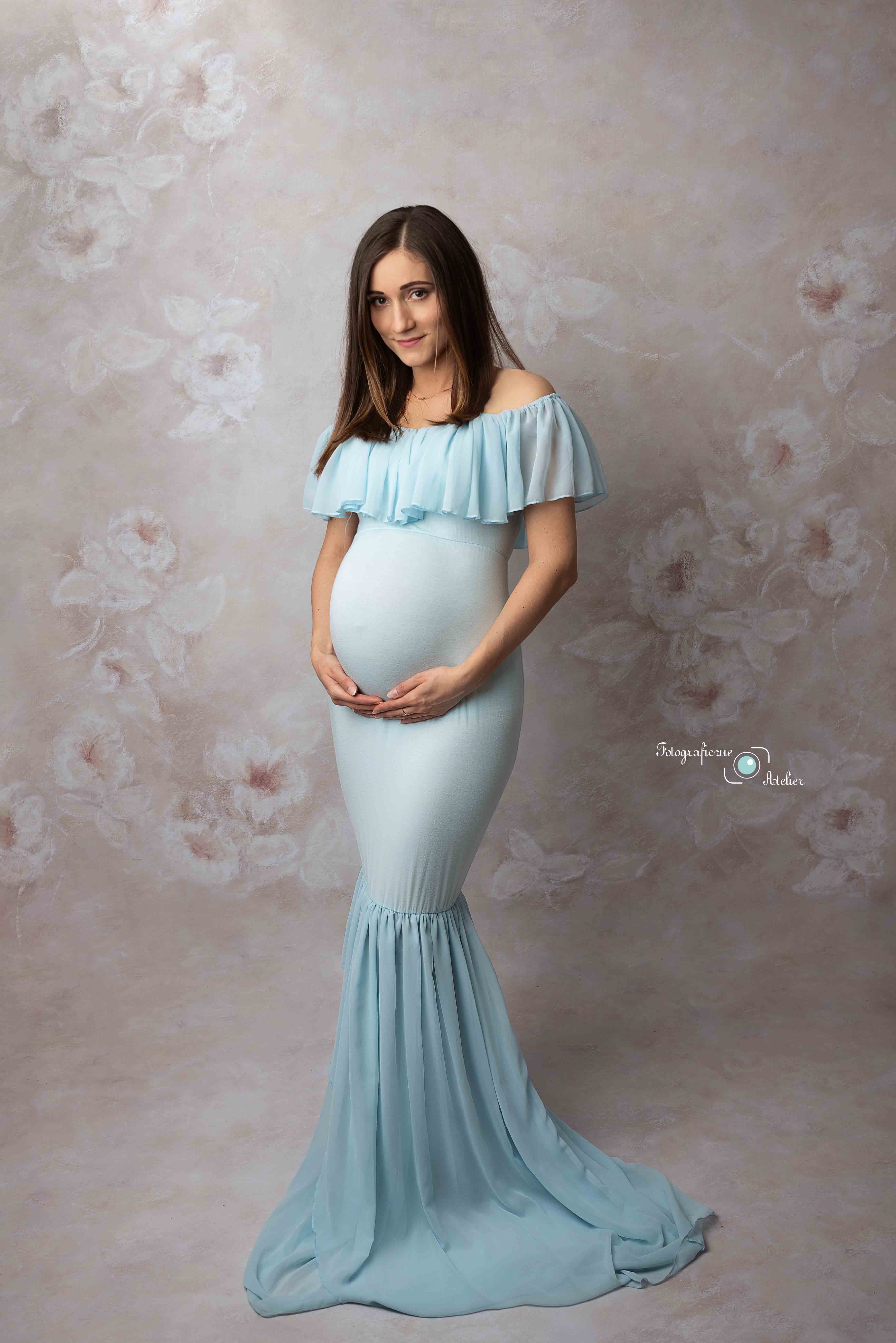 zdjęcie ciążowe tło kwiatowe