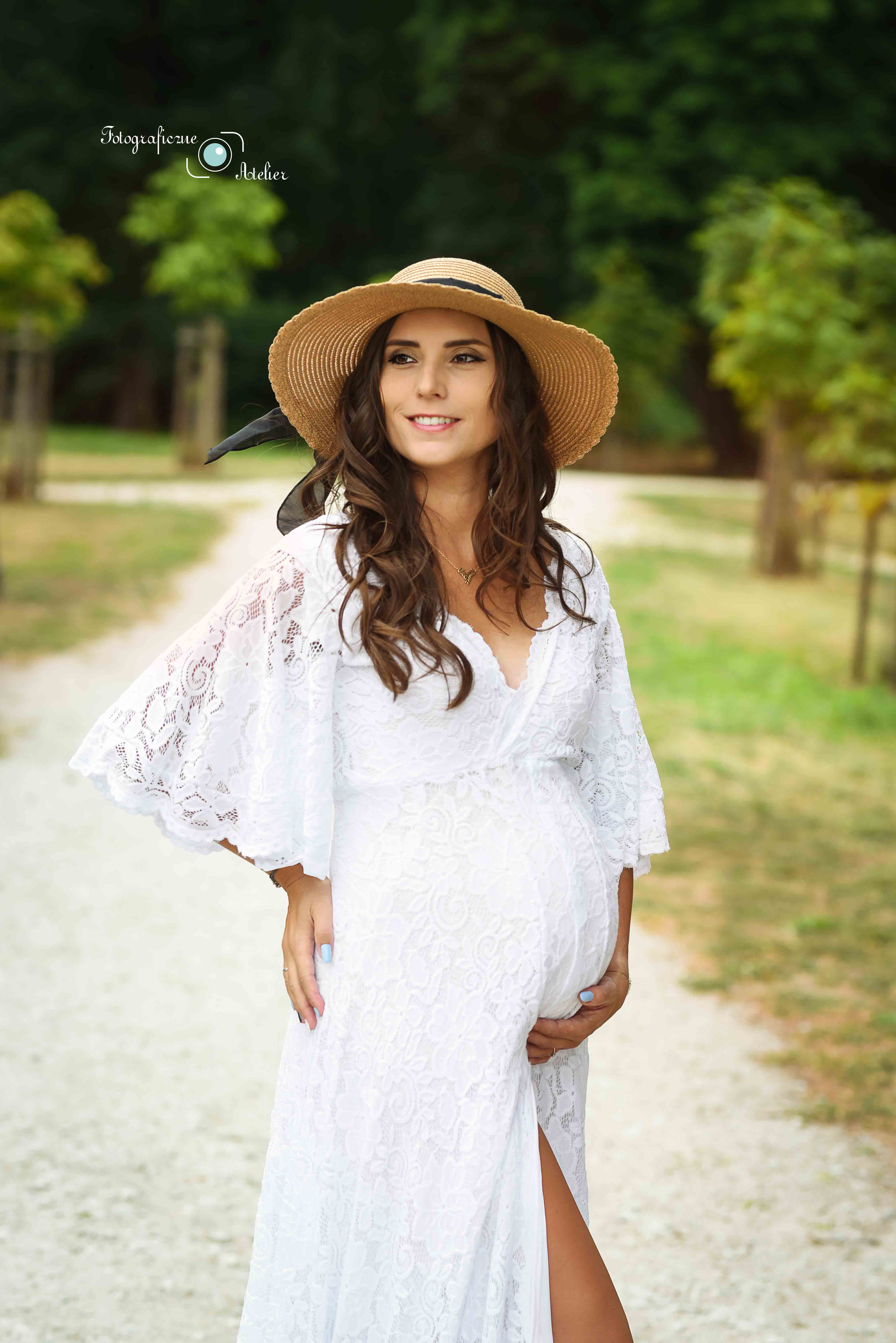 fotografia ciążowa ogród