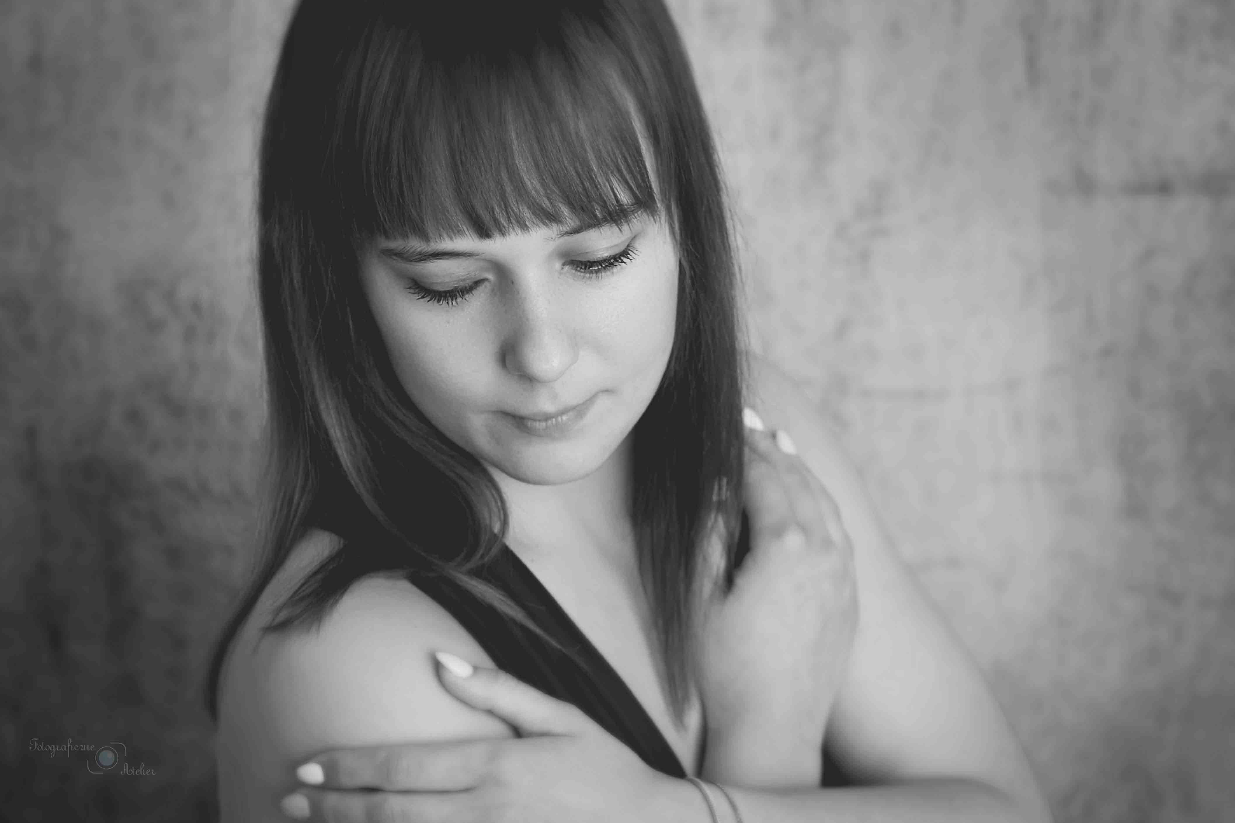 sesja portretowa czarno biała