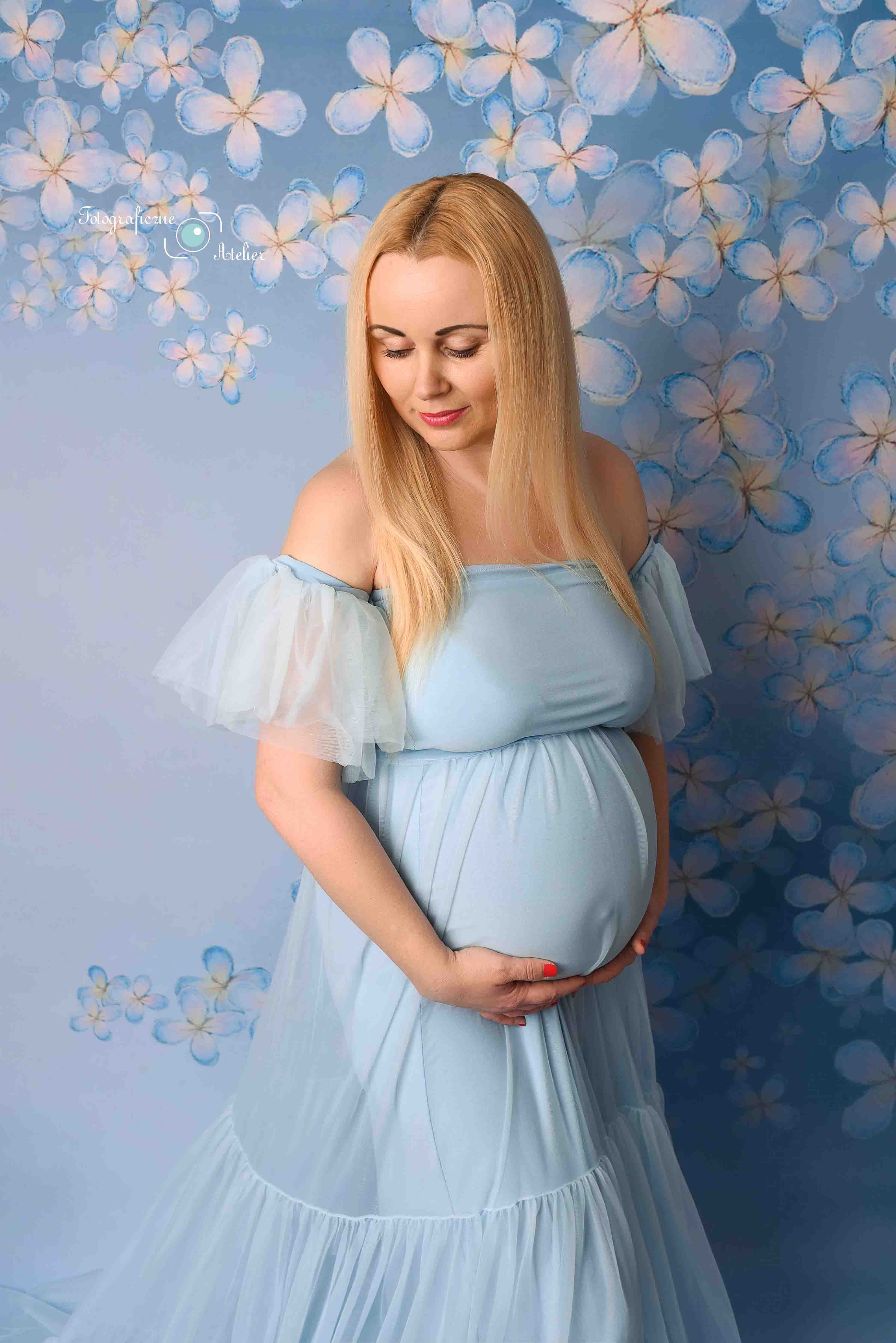 sesja ciążowa niebieska