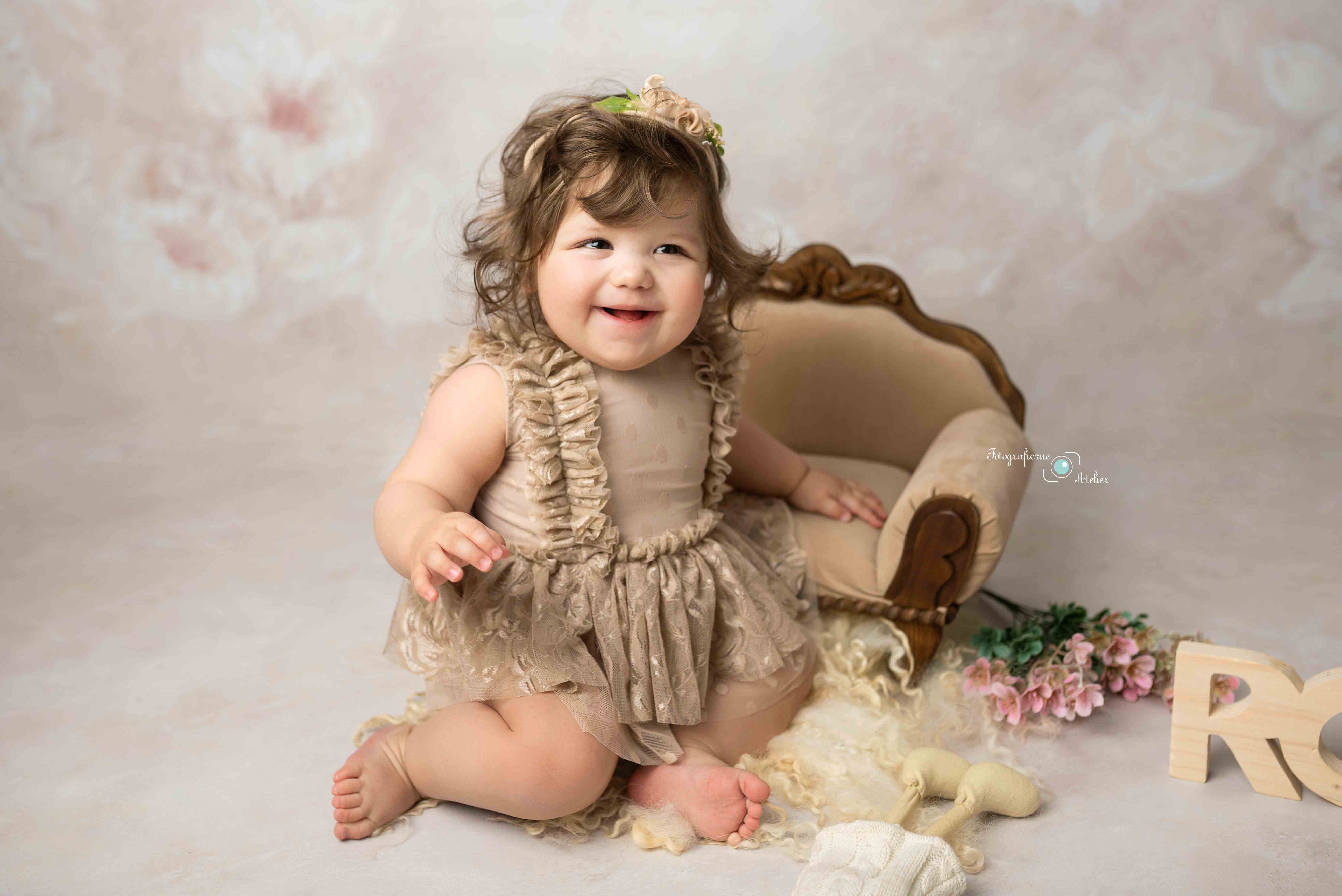 różowa sesja roczkowa poznań