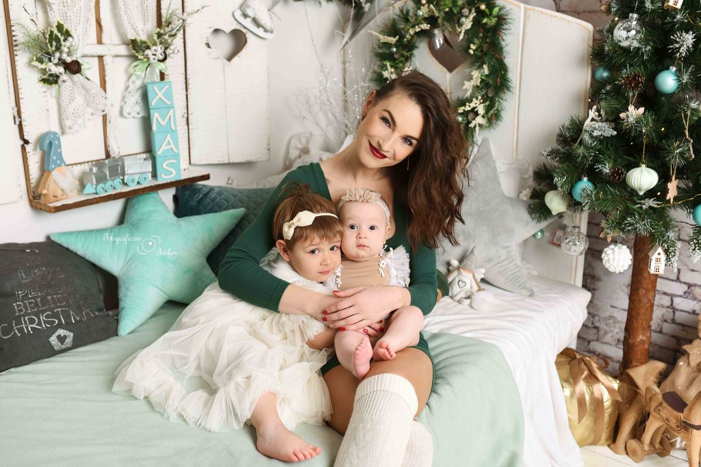 sesja świąteczna biało zielona