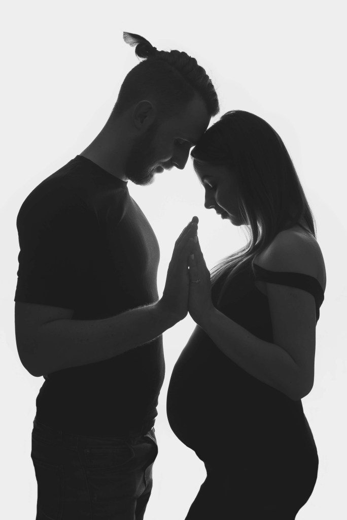 sesja brzuszkowa z mężem poznań